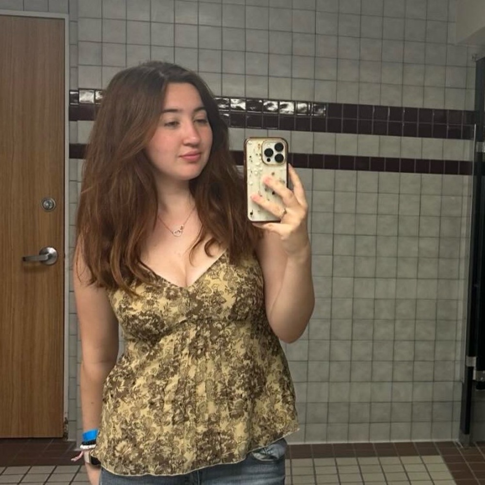 Meet your Posher, Kendra